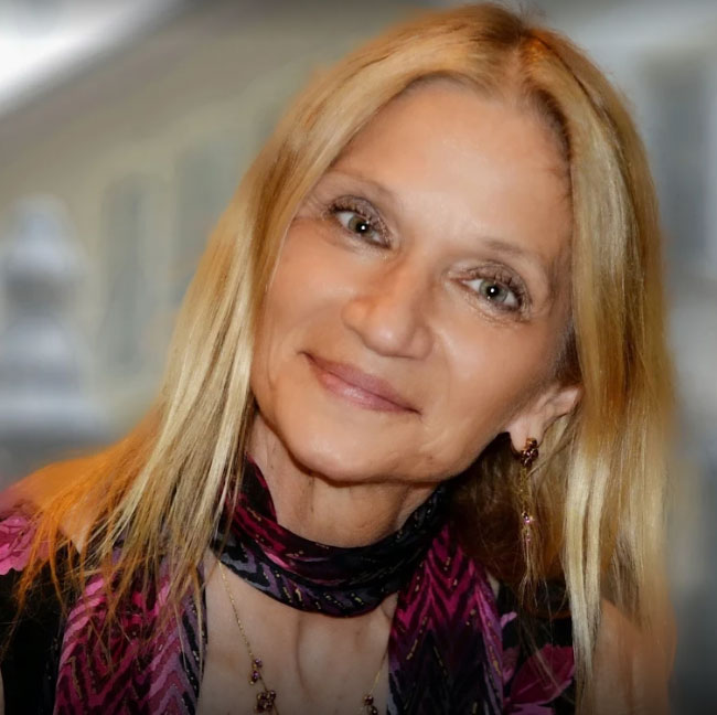 Diana De Rosa, Author Diana De Rosa, Author